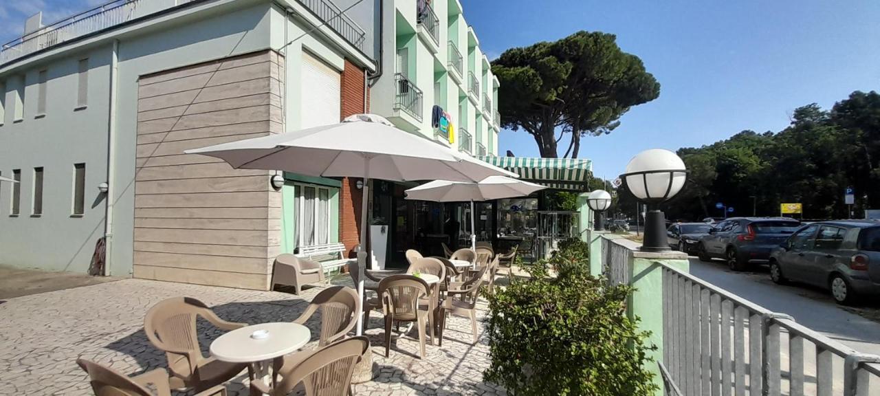 Hotel Maddalena Marina di Ravenna Ngoại thất bức ảnh